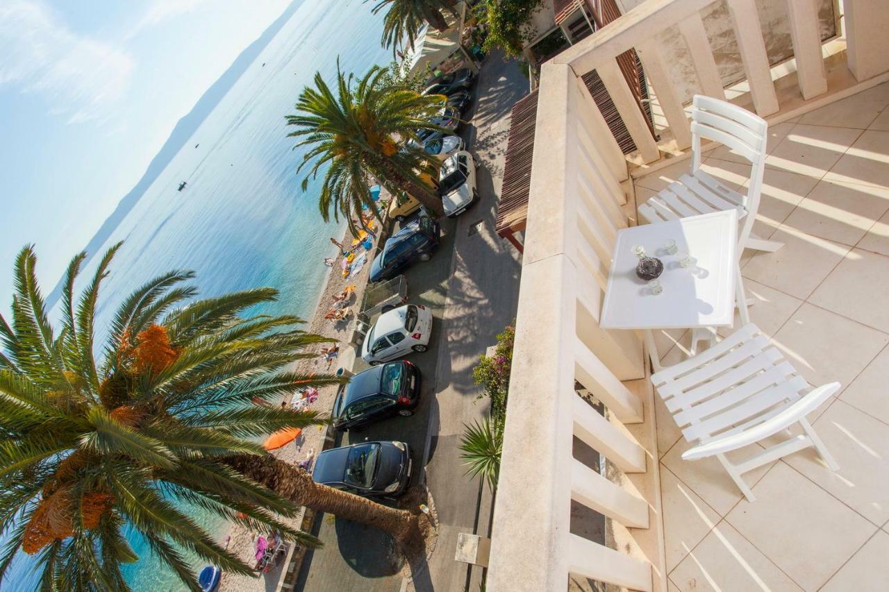 Apartments Lara Podgora Exterior photo