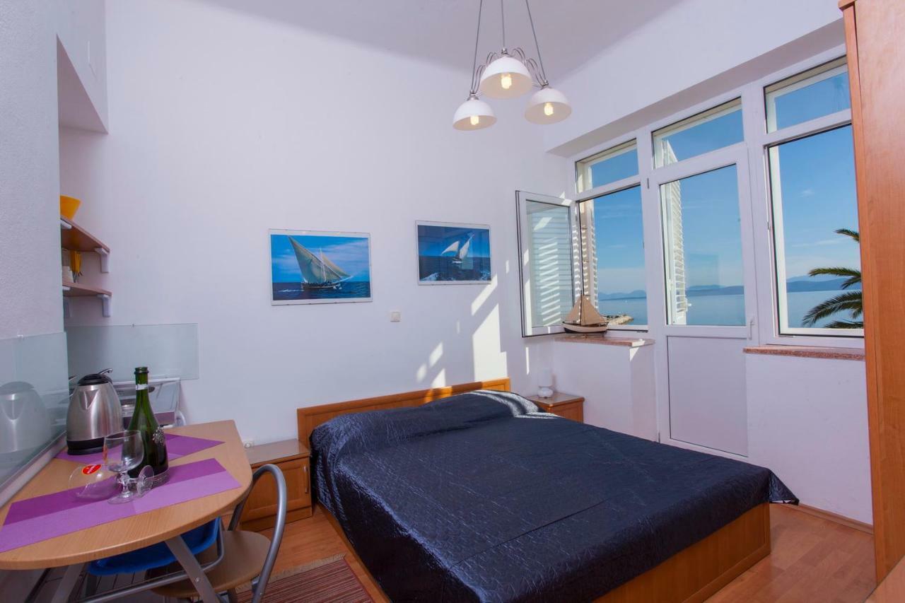 Apartments Lara Podgora Exterior photo
