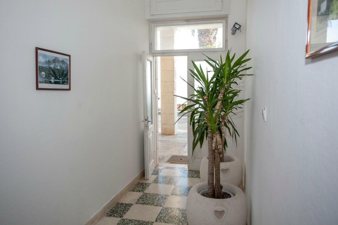 Apartments Lara Podgora Exterior photo